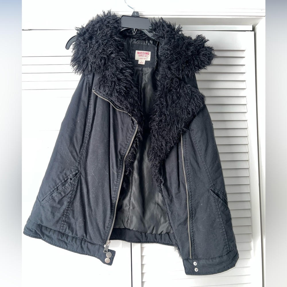 Mossimo Supply Co. Women's Black Vest with Faux Fur